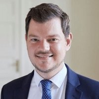 Dr. Sebastian Binder