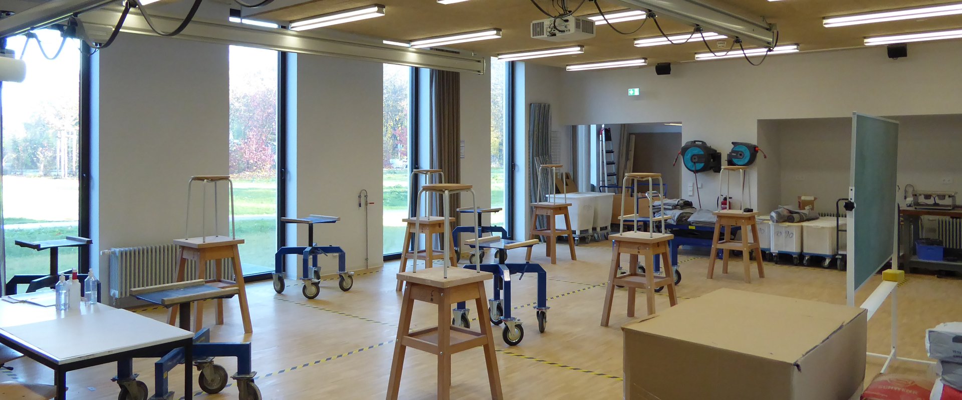 1090 Bildhauerwerkstatt a
