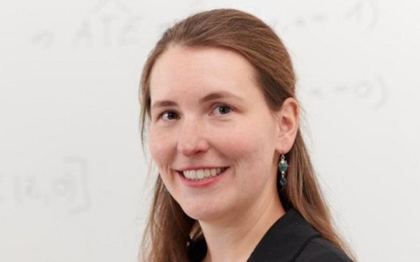 Prof. Dr. Sarah Friedrich
