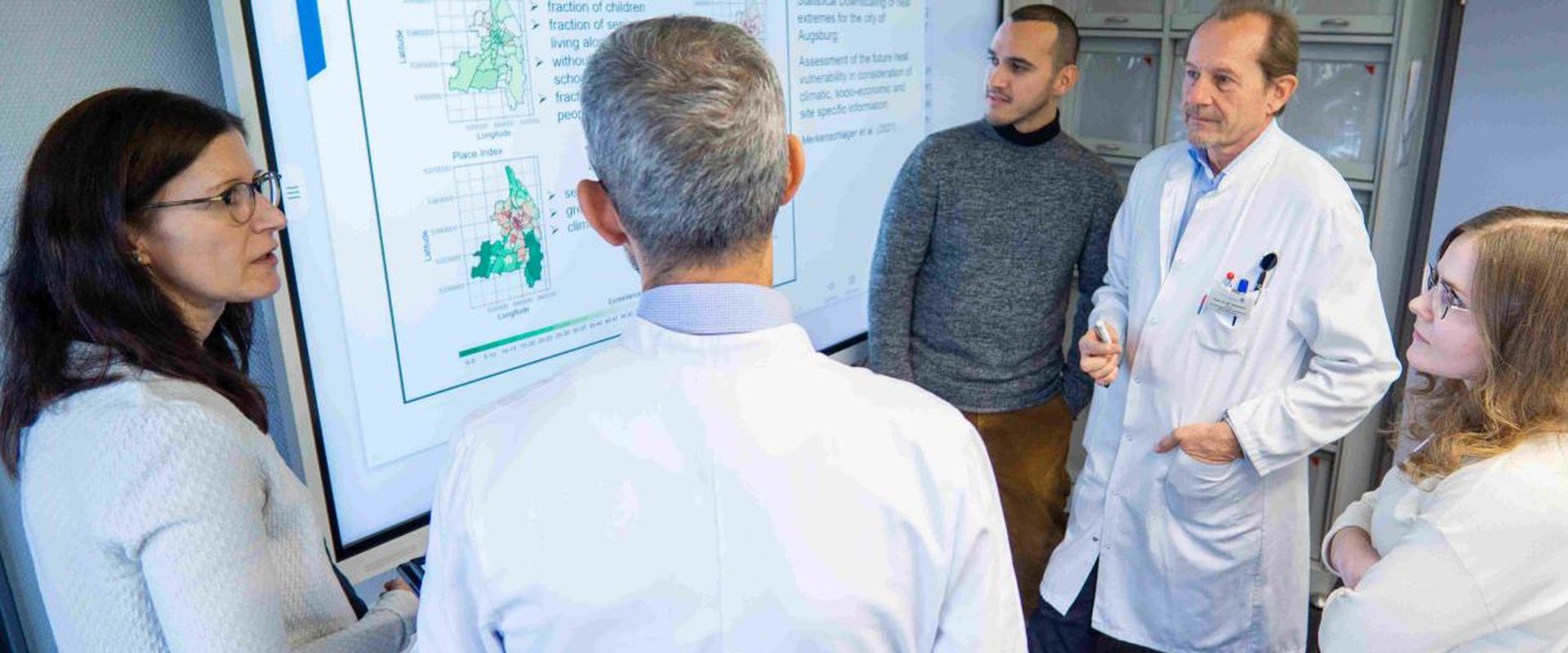 Diskussion von Klimaergebnissen durch die ARISE: Sprecherinnen und Sprecher mit Clinican Scientists der Universitätsmedizin Augsburg