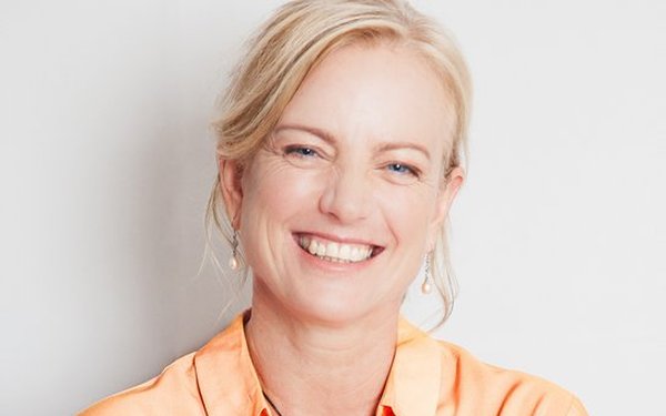 Portrait Frau Prof. Dr. Hallberg