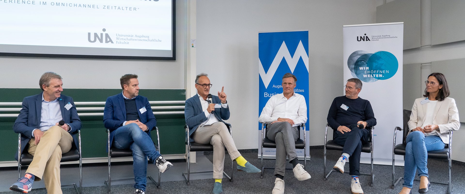 Discussion of speakers at 4. AUXMT