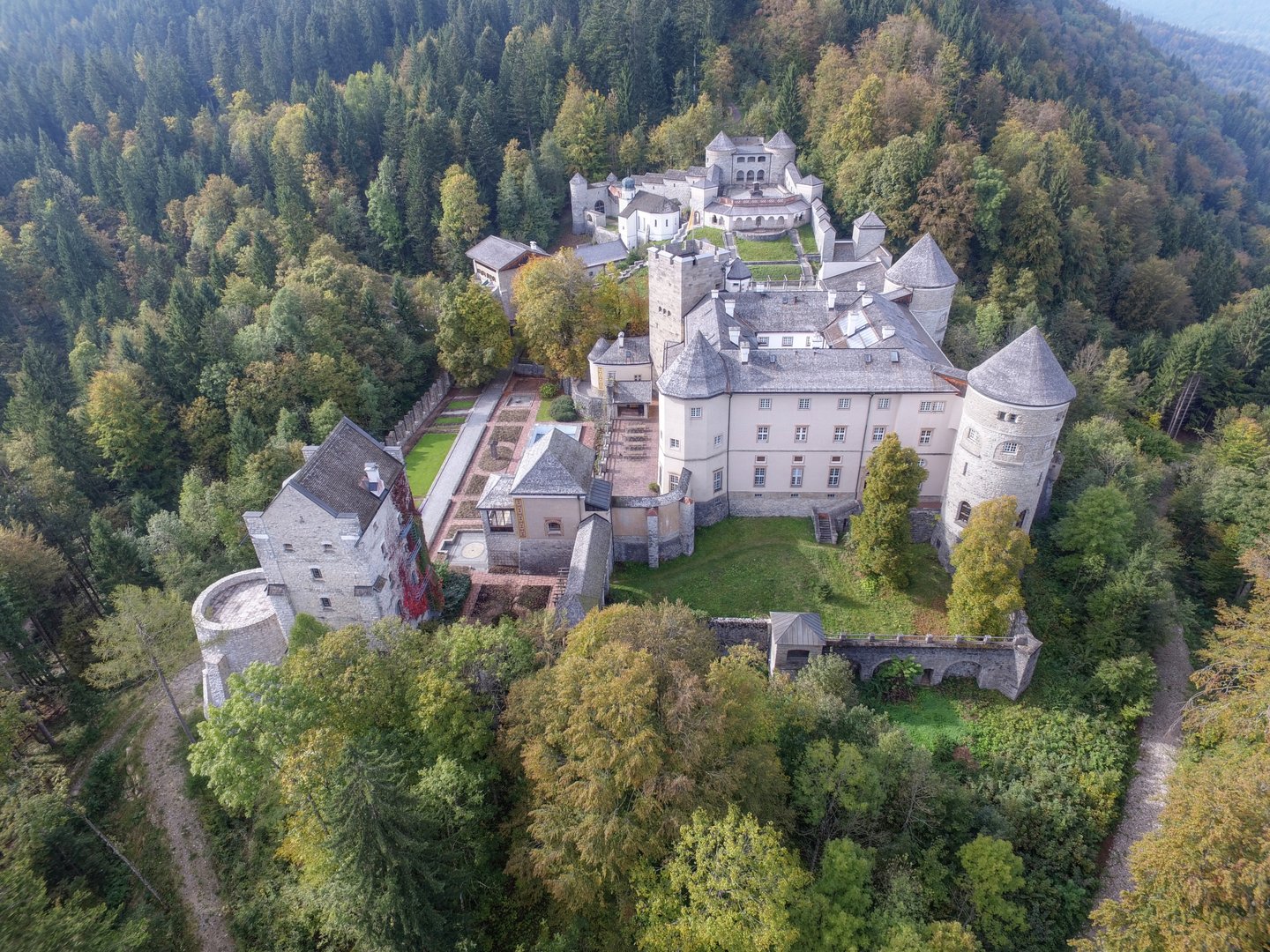 Vortrag zu Intramembranproteasen auf Schloss Ringberg