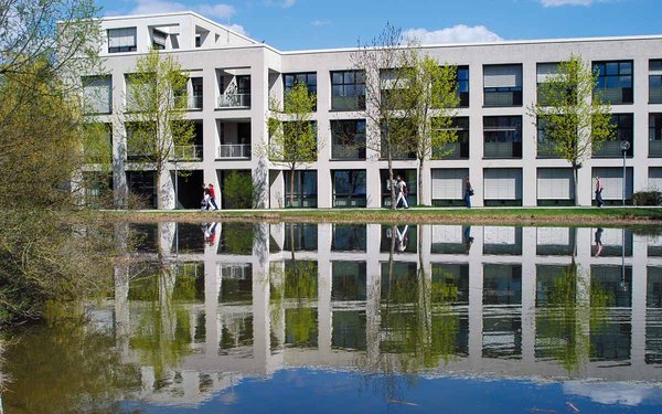 Institut für Mathematik