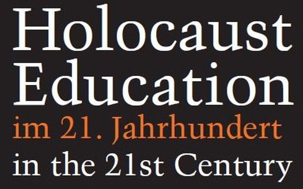 Flyer Holocaust Education 2013-Teil