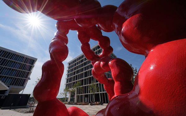 Kunst am Medizincampus Fraktale Dimensionen