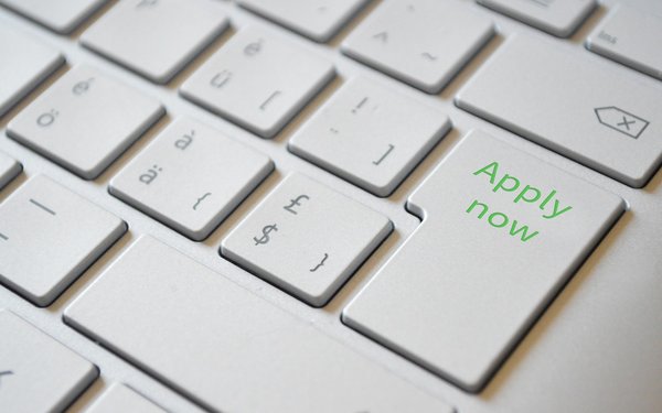 Tastatur Apply Now