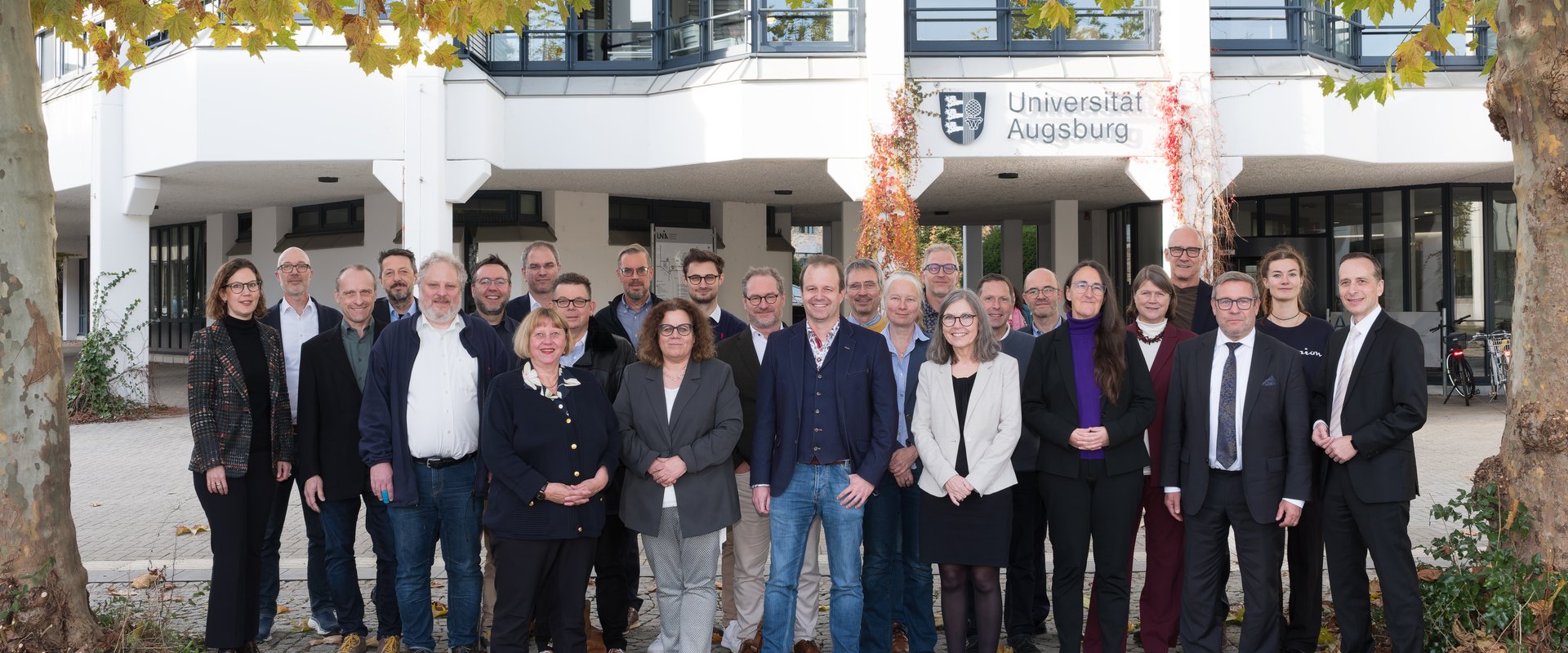 Die Mitglieder des ersten Collegiums im Studienjahr 2025/2026