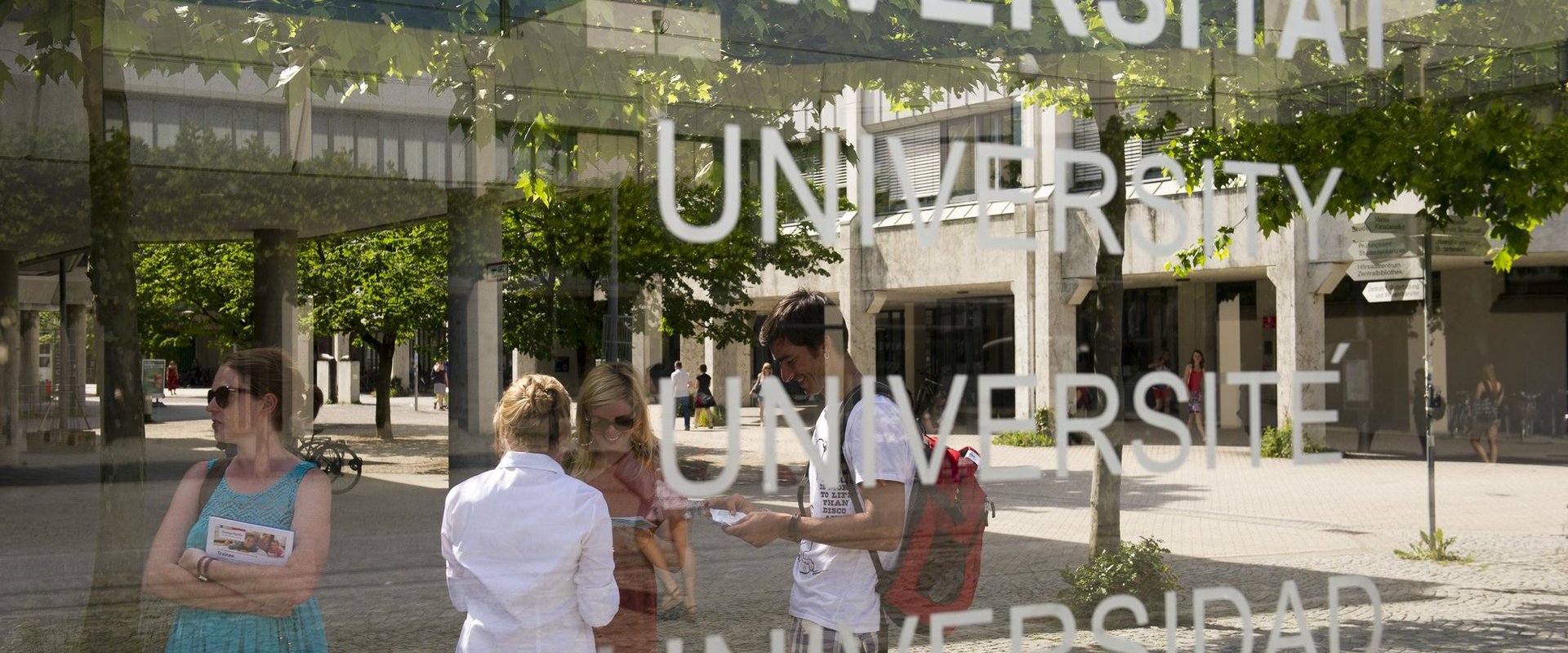 Haltestelle Universität
