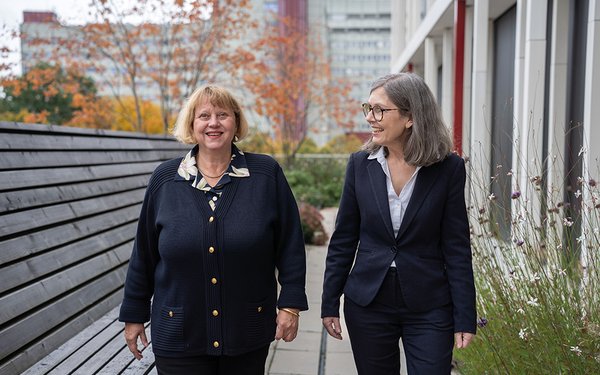 Universitätsmedizin Prof. Dr. Sabine Doering-Manteuffel und Prof. Dr. Martina Kadmon