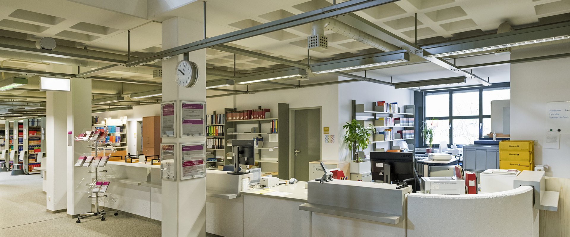 Teilbibliothek Naturwissenschaften Ausleihe