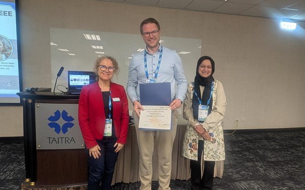 Michael Seufert erh?lt die Auszeichnung ?ComSoc Best Young Professional Award in Academia 2025"