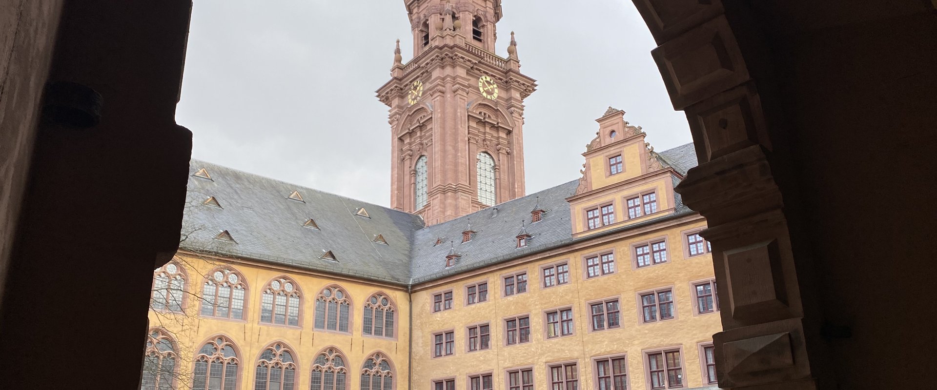 Alte Universität, Sitz der Juristischen Fakultät der Julius-Maximilians-Universität Würzburg