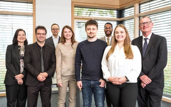 Gruppenbild Lehrstuhl Professor Kort