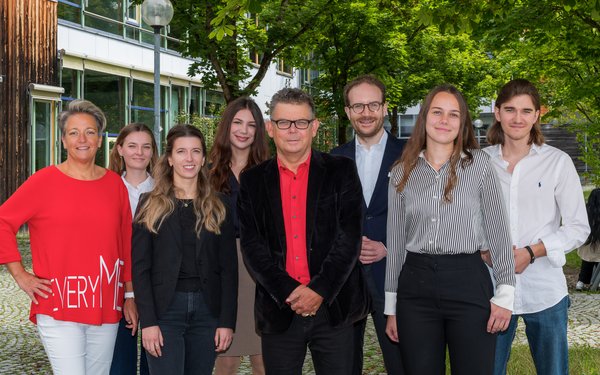 Lehrstuhl Bild Juli 2025