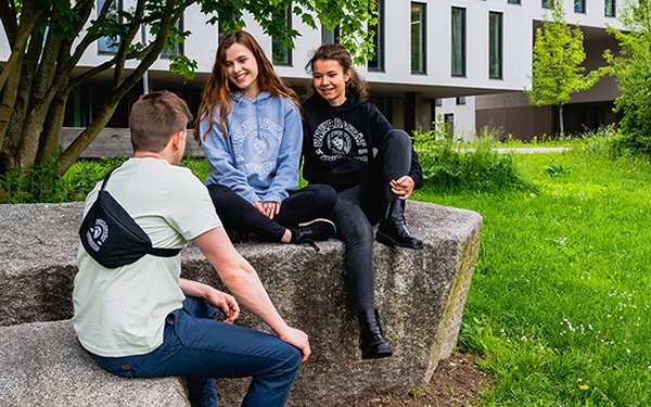 Uni-Shop Produkte Merchandising
