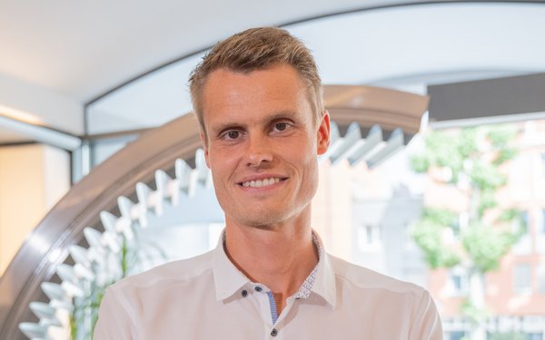 Das Portrait von Christian Wengert.