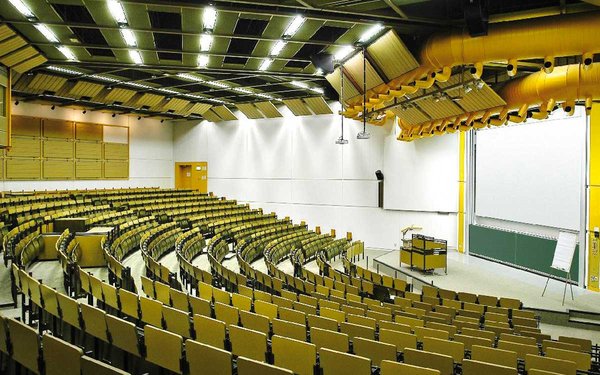 Leerer Hörsaal