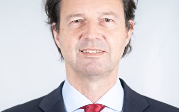 Portrait von Alexander Kritikos