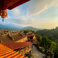 Taiwan_Temple-south-of-Taipei_Scheuermann