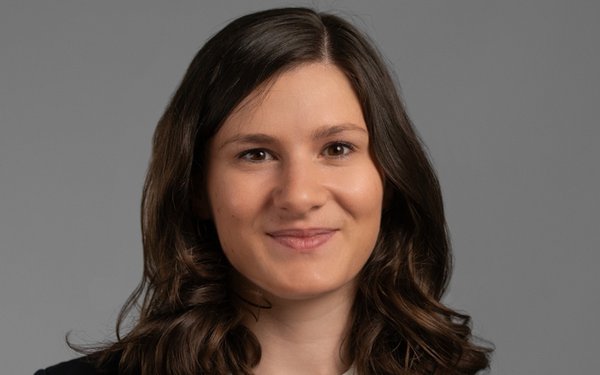 Portraitfoto von Prof. Dr. Laura Jung