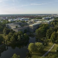 Campus Uni Augsburg von oben Drohnenaufnahme