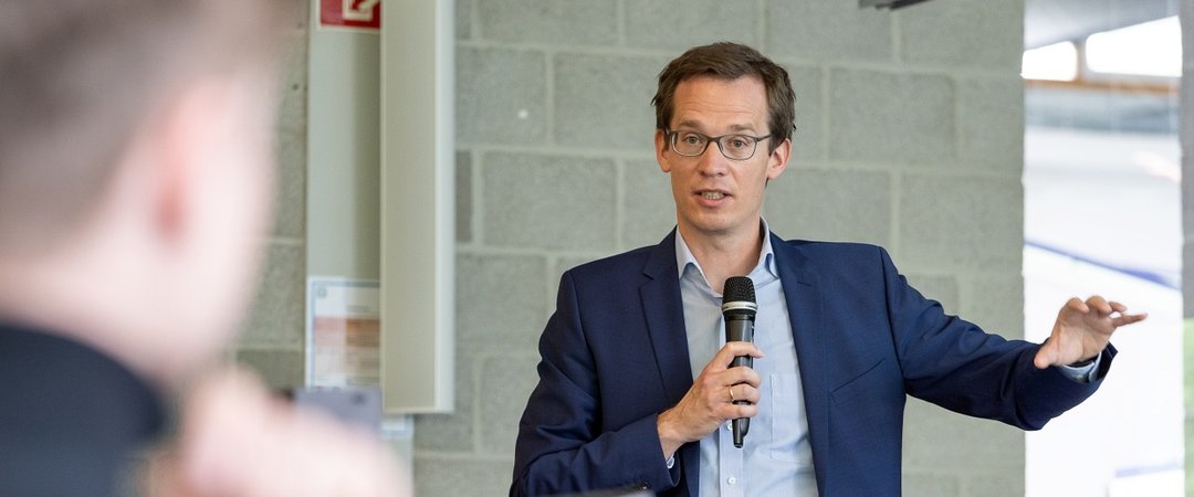 Blick auf den Vortragenden Prof. Kuhli