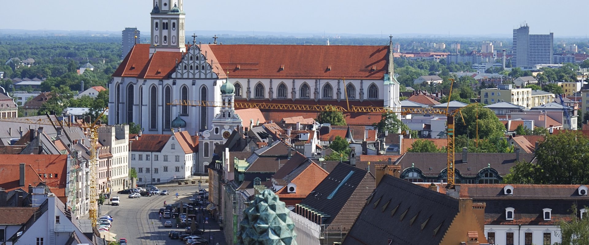 Augsburg Stadt - Blick von oben auf Maxstraße und St. Ulrich