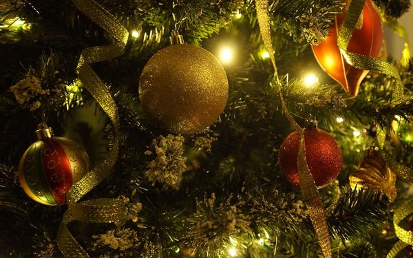 Gewinnspiel: Foto-Collage --> UniShop