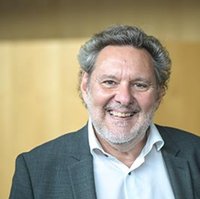 Axel Tuma