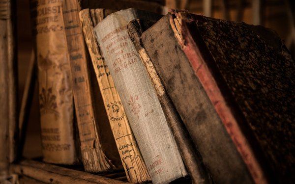 Alte Bücher