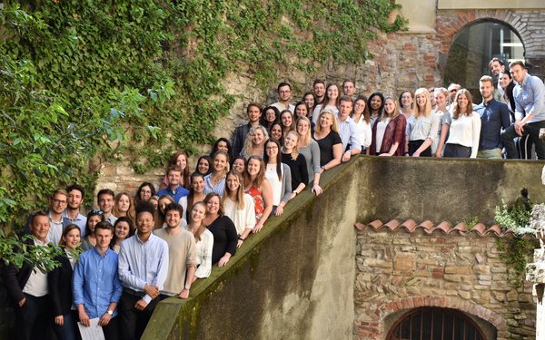 Gruppenfoto Summer School Teilnehmer