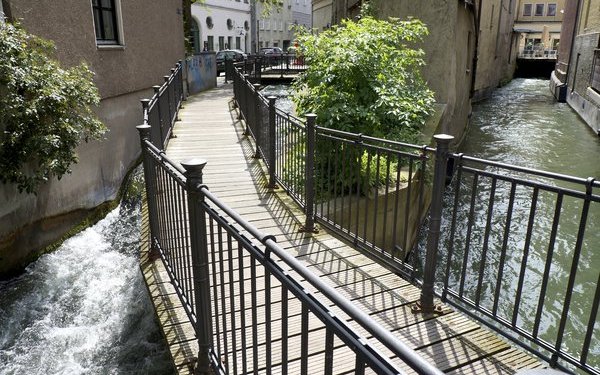 Kanal beim Brechthaus