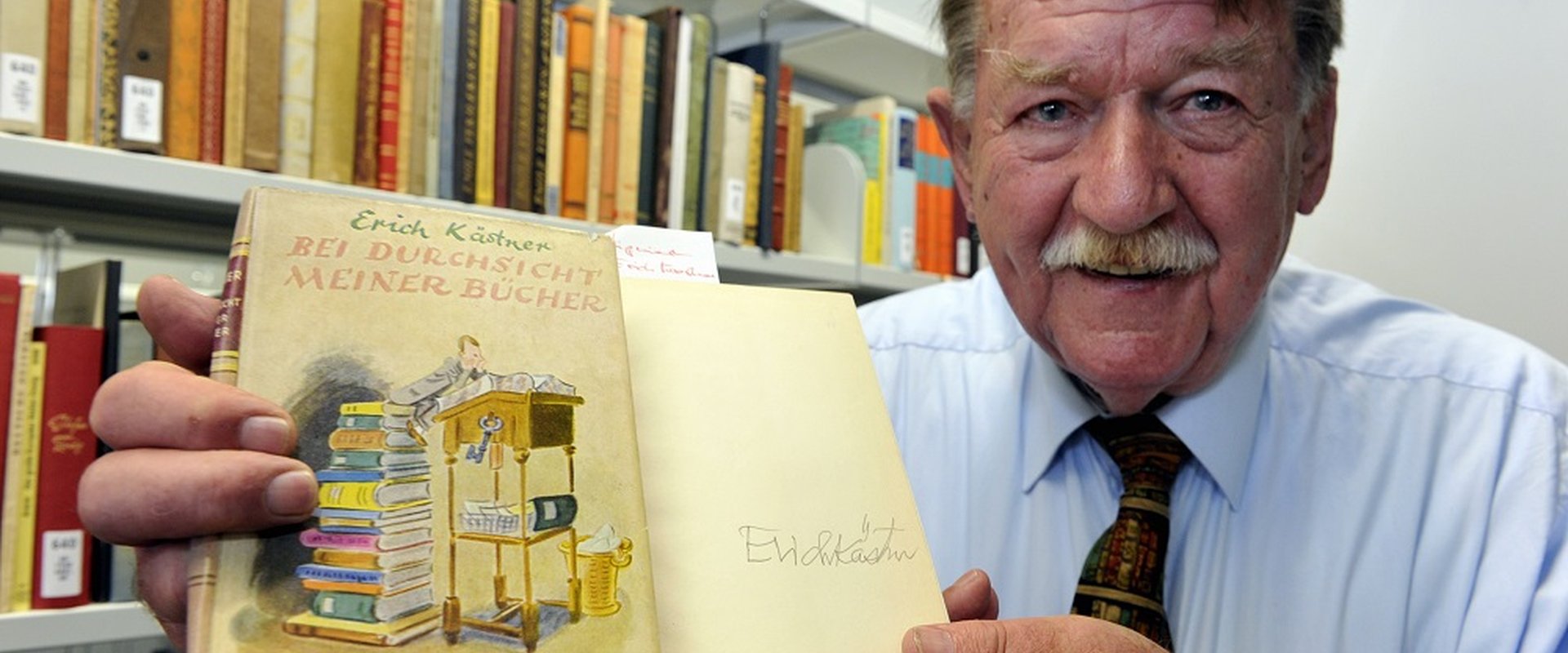 Georg p. Salzmann mit signierter Kästner-Erstausgabe 2010