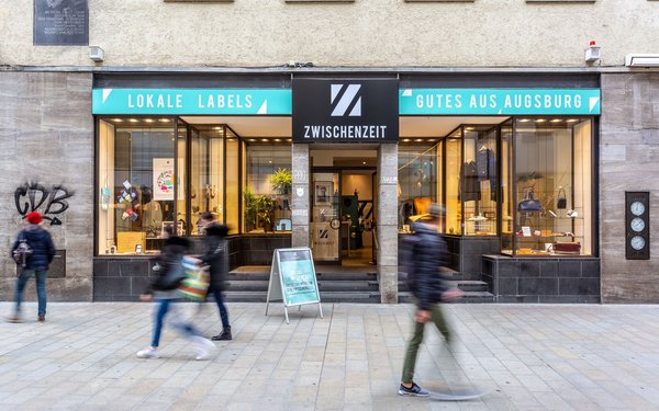 Pop-Up-Storein der Fußgängerzone