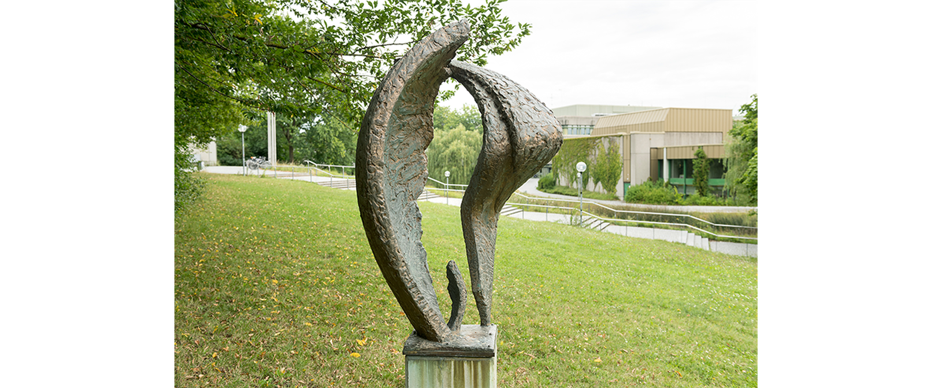 Das Bild zeigt das Kunstwerk Räumeverwandlung von Raoul Ratnowsky