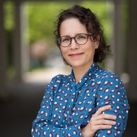 Dr. Julia Sonnberger