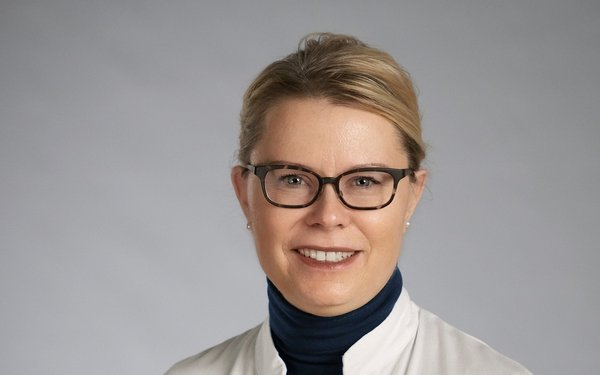 Portrait Frau Ärztin