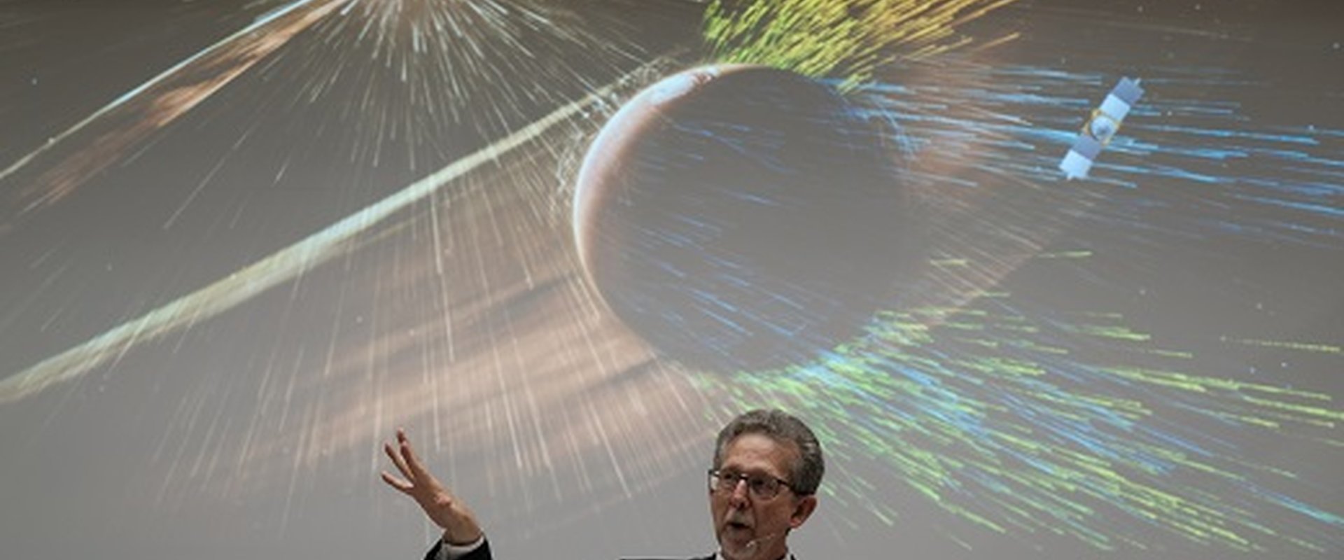 Speaker and space slide of impact without magnetic shield