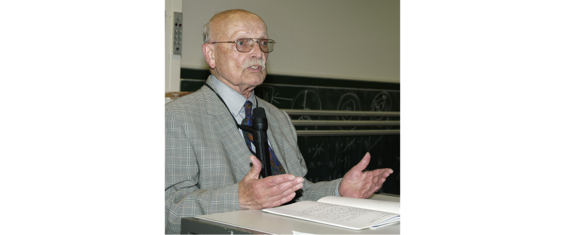 Prof. Dr. Louis Perridon hält anlässlich seines 90. Geburtstages seine letzte Vorlesung
