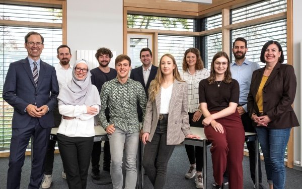 Gruppenbild Lehrstuhl Professor Kaspar