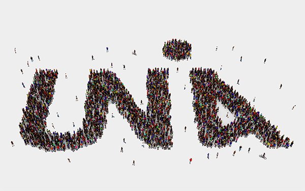 Logo der Universität zusammengesetzt aus einzelnen Personen