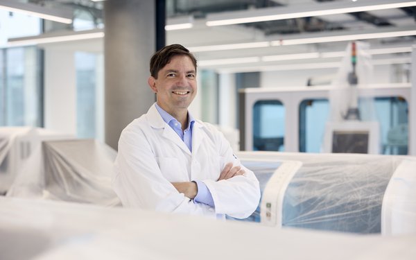 Prof. Leichtle