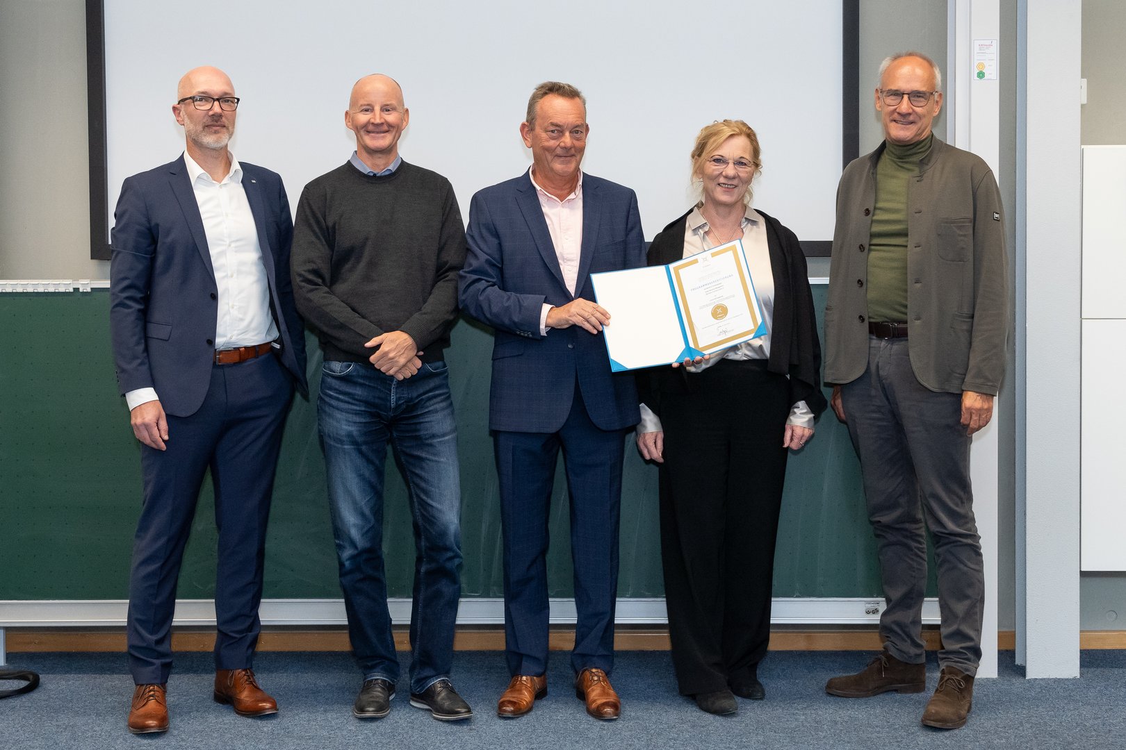 GBM erneut mit FIBAA Premium-Siegel reakkreditiert