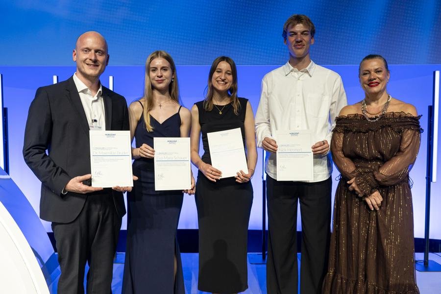 Dr. Maximilian Bruder wins HORIZONT Foundation Award 2026