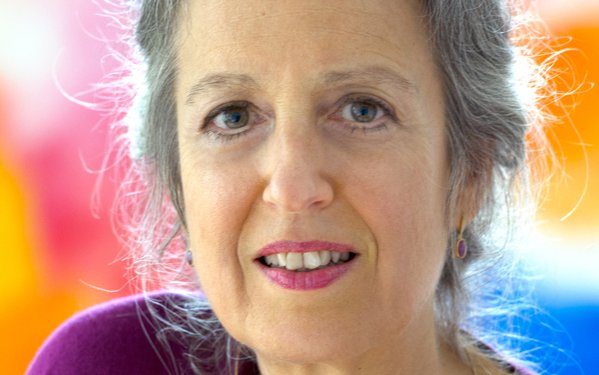 Portrait Frau Prof. Dr. Gal-Ed