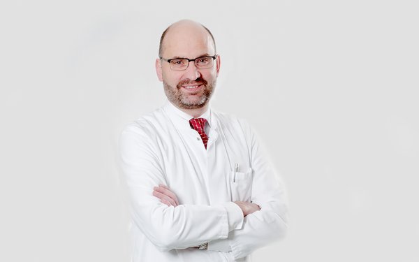 Portraitfoto von Professor Bruno Märkl