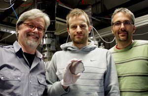 Der größte künstliche Diamant der Welt kommt aus Augsburg