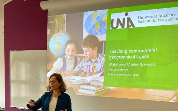 Prof. Dr. Ulrike Ohl an der Karlsuniversität Prag