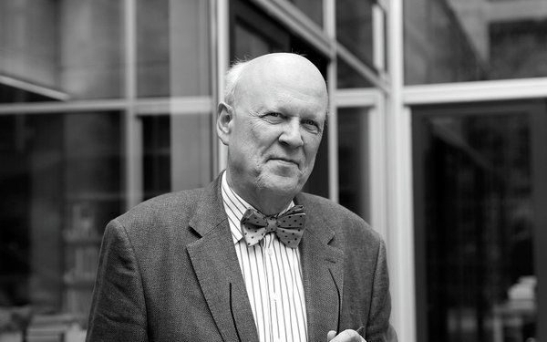Prof. Dr. Dr. h.c. Jürgen Basedow in schwarz-weiß